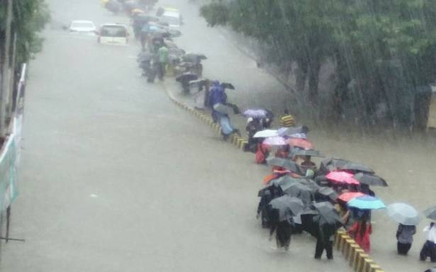 Lakhs of people throng ghats across India to celebrate Chhath
